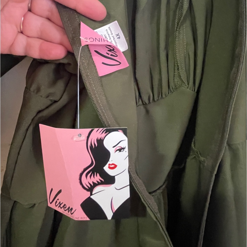NEW VACATION DRESS IN OLIVE GREEN - VIXEN BY MICHELINE PITT 4X - Picture 2 of 8